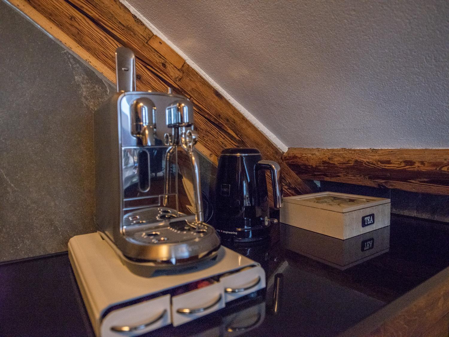 Moderne Altbauwohnung Im Zentrum Von Bern Mit Wellness エクステリア 写真